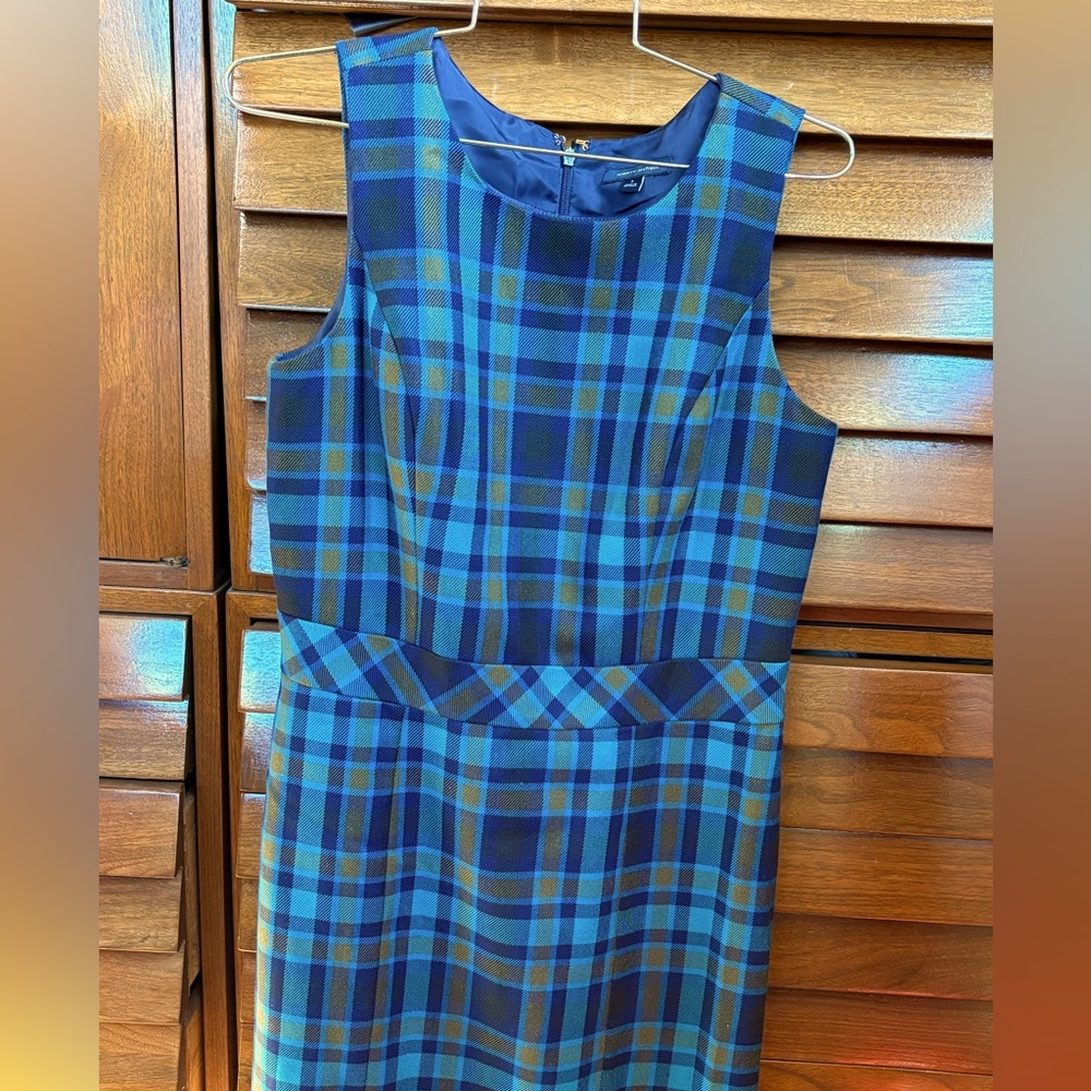 Tommy Hilfiger dress navy blue, turquoise blue and gold wide stripes with lining